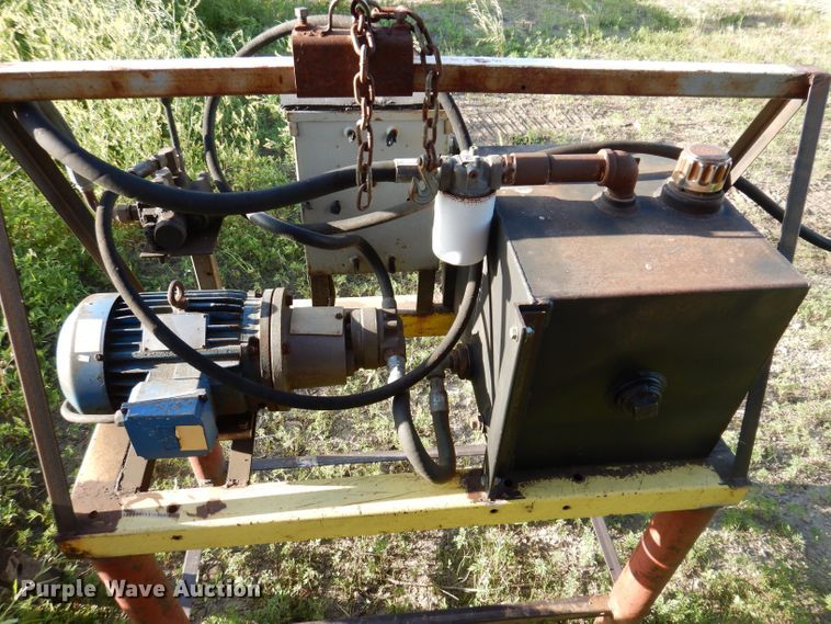 image for item DK2011 Hopper feeder