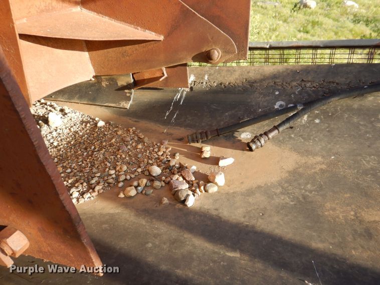 image for item DK2011 Hopper feeder