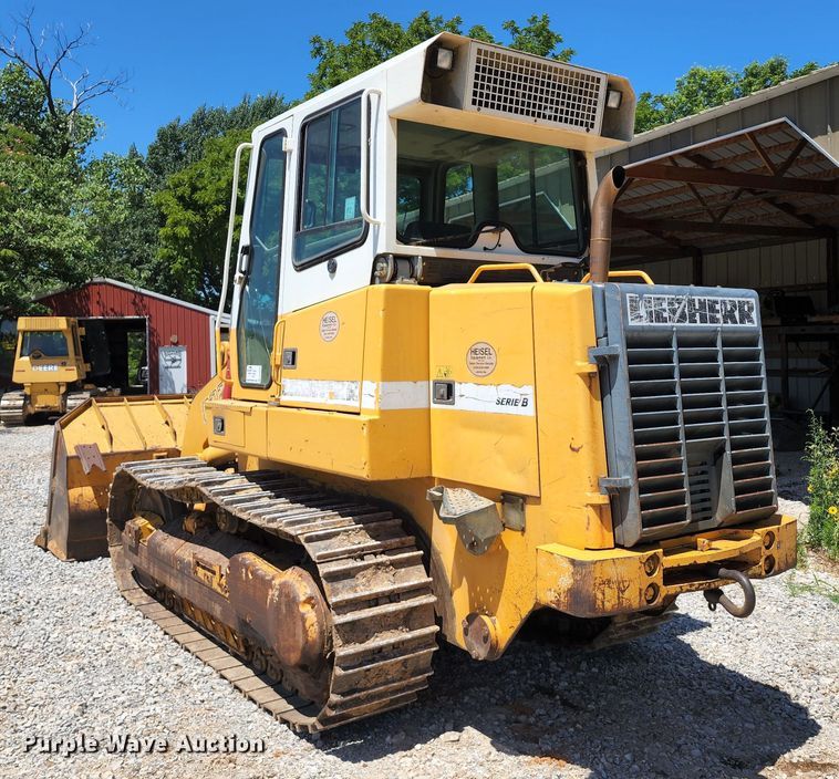 image for item DL6646 2005 Liebherr LR622B  track loader