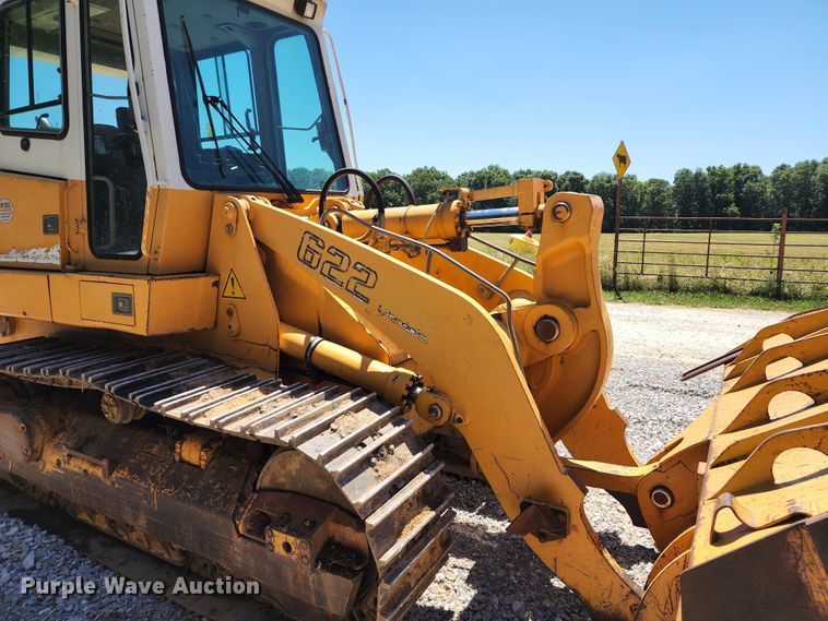 image for item DL6646 2005 Liebherr LR622B  track loader
