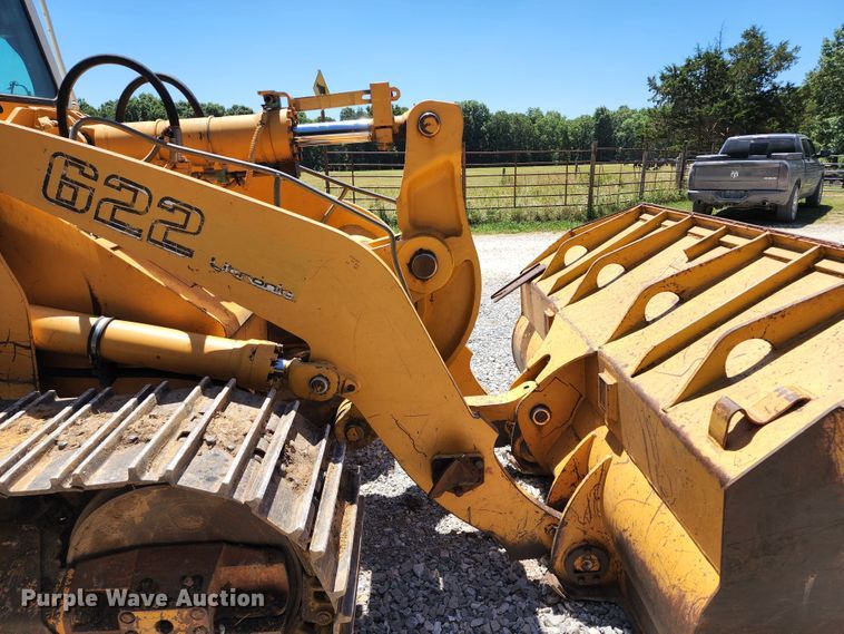 image for item DL6646 2005 Liebherr LR622B  track loader