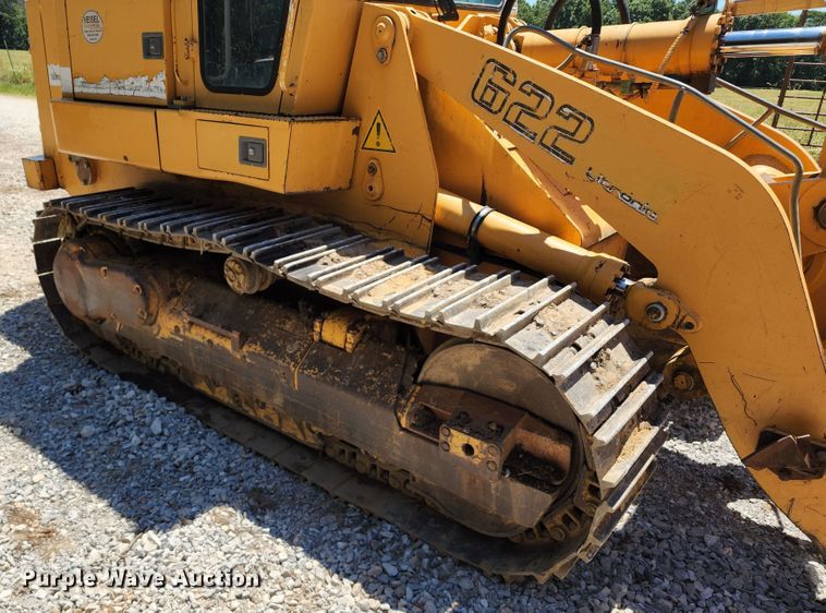 image for item DL6646 2005 Liebherr LR622B  track loader