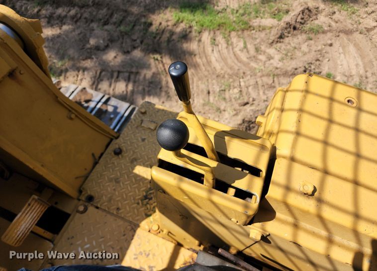 image for item DL6659 1969 Caterpillar 977K track loader