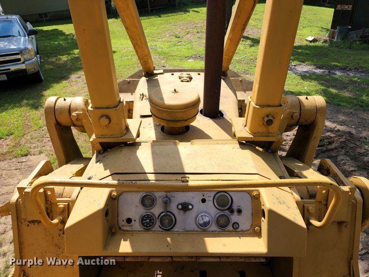 image for item DL6659 1969 Caterpillar 977K track loader