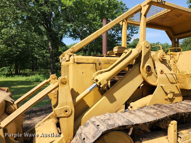image for item DL6659 1969 Caterpillar 977K track loader