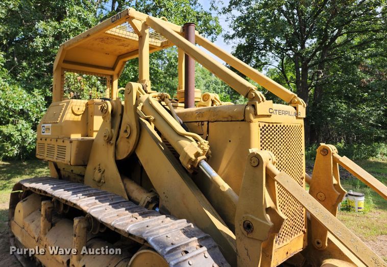 image for item DL6659 1969 Caterpillar 977K track loader