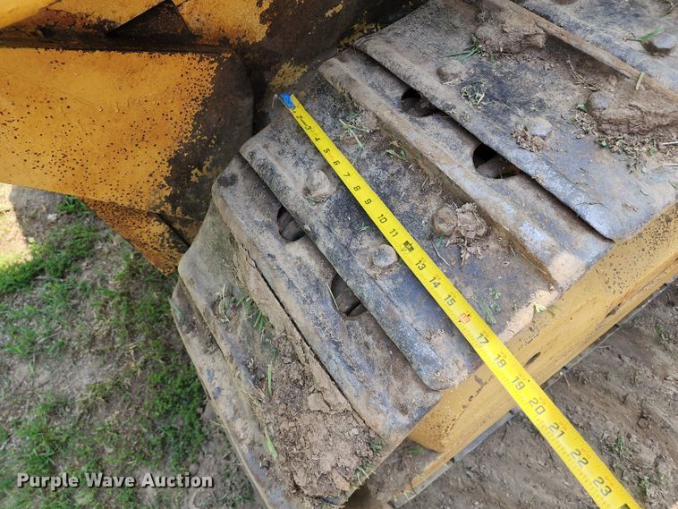 image for item DL6659 1969 Caterpillar 977K track loader