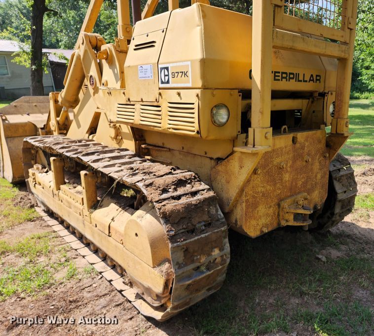 image for item DL6659 1969 Caterpillar 977K track loader