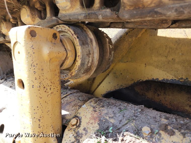 image for item DL6659 1969 Caterpillar 977K track loader