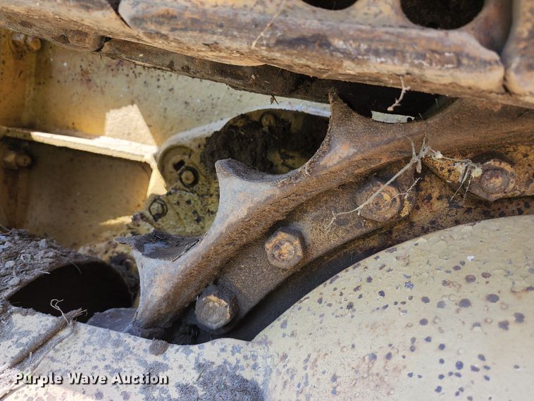 image for item DL6659 1969 Caterpillar 977K track loader