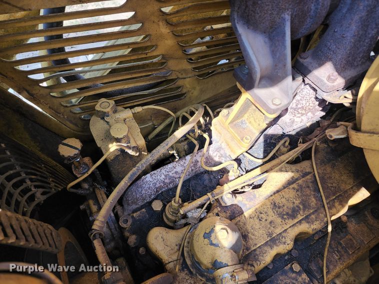 image for item DL6659 1969 Caterpillar 977K track loader