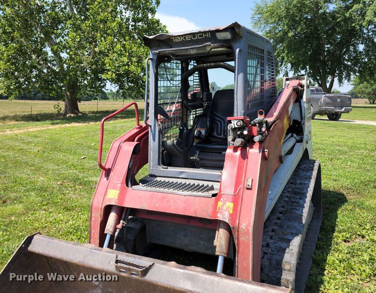 image for item DL6660 2016 Takeuchi TL12  tracked skid steer loader