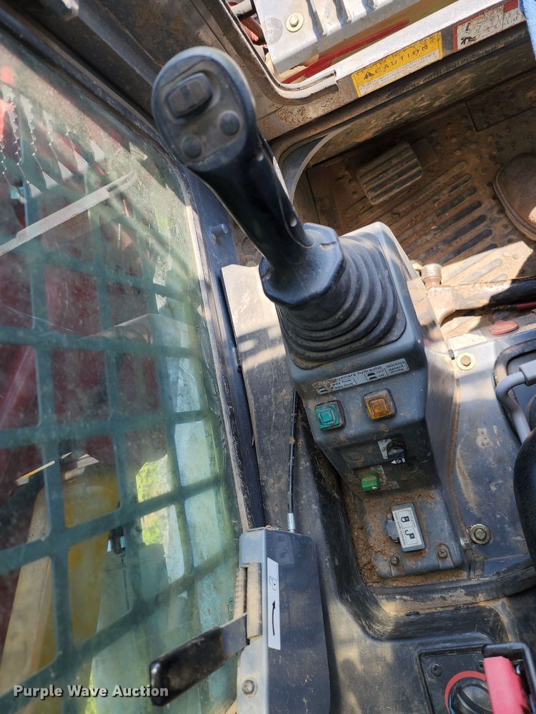 image for item DL6660 2016 Takeuchi TL12  tracked skid steer loader