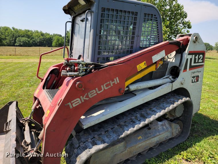 image for item DL6660 2016 Takeuchi TL12  tracked skid steer loader