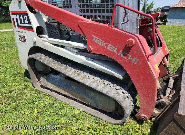 image for item DL6660 2016 Takeuchi TL12  tracked skid steer loader