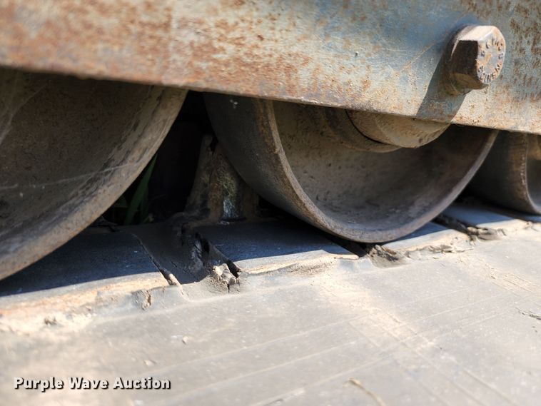 image for item DL6660 2016 Takeuchi TL12  tracked skid steer loader