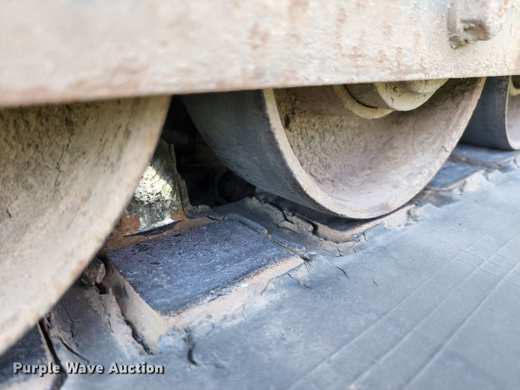 image for item DL6660 2016 Takeuchi TL12  tracked skid steer loader