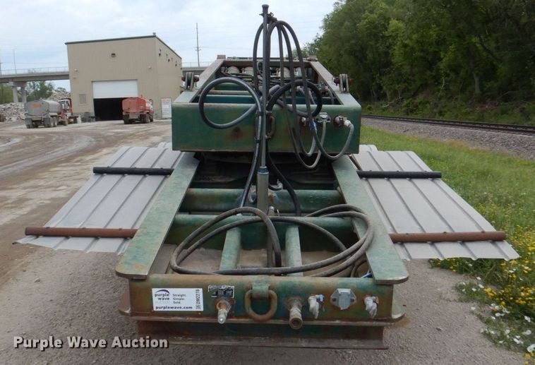 image for item DM2278 1994 Talbert T4DW-50-HRG-RA-1-T1 lowboy equipment trailer