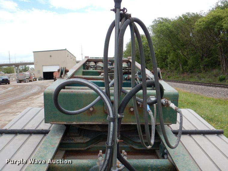 image for item DM2278 1994 Talbert T4DW-50-HRG-RA-1-T1 lowboy equipment trailer