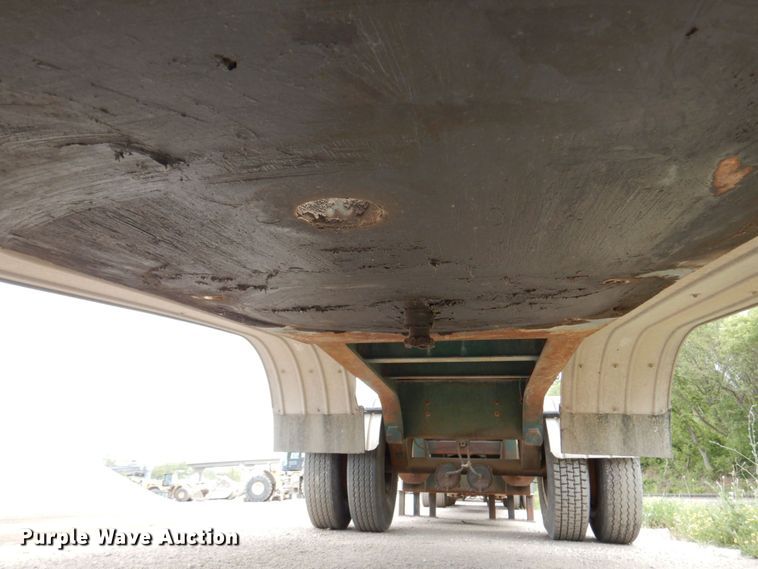 image for item DM2278 1994 Talbert T4DW-50-HRG-RA-1-T1 lowboy equipment trailer