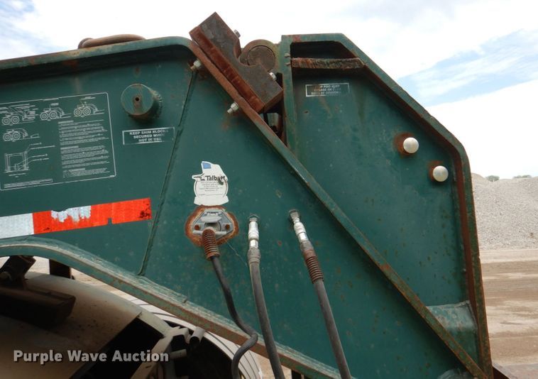 image for item DM2278 1994 Talbert T4DW-50-HRG-RA-1-T1 lowboy equipment trailer