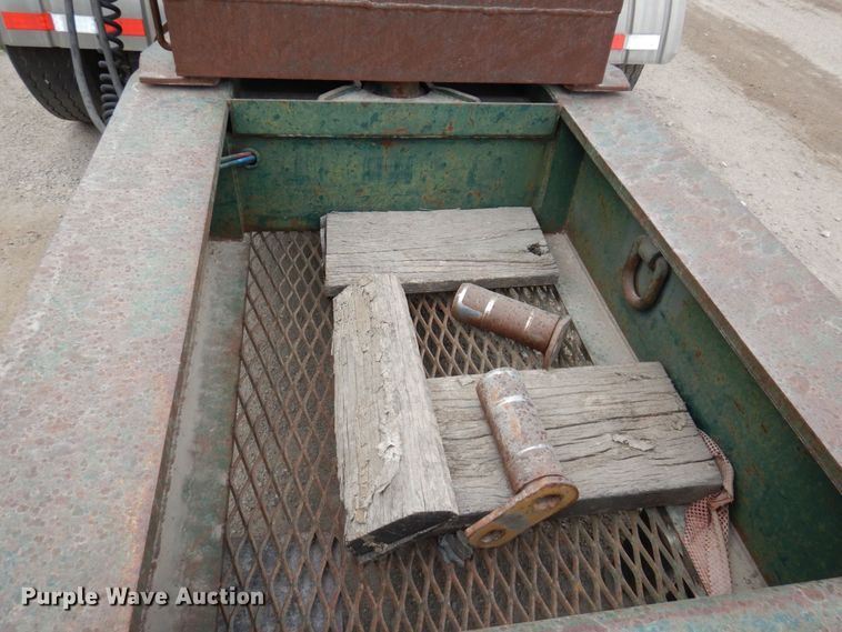 image for item DM2278 1994 Talbert T4DW-50-HRG-RA-1-T1 lowboy equipment trailer