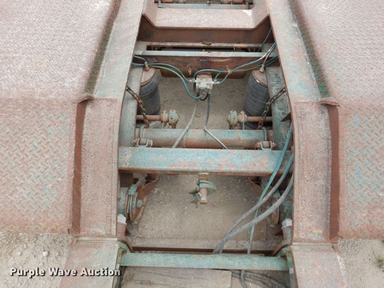 image for item DM2278 1994 Talbert T4DW-50-HRG-RA-1-T1 lowboy equipment trailer