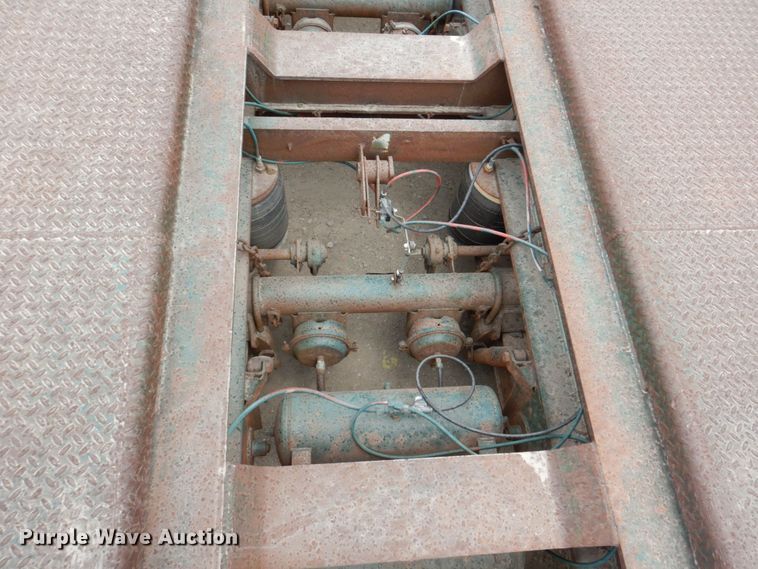 image for item DM2278 1994 Talbert T4DW-50-HRG-RA-1-T1 lowboy equipment trailer