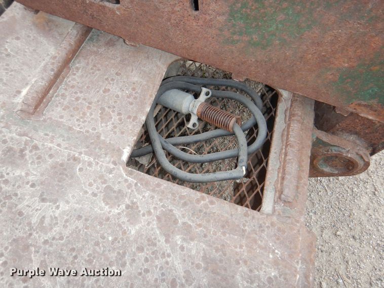 image for item DM2278 1994 Talbert T4DW-50-HRG-RA-1-T1 lowboy equipment trailer