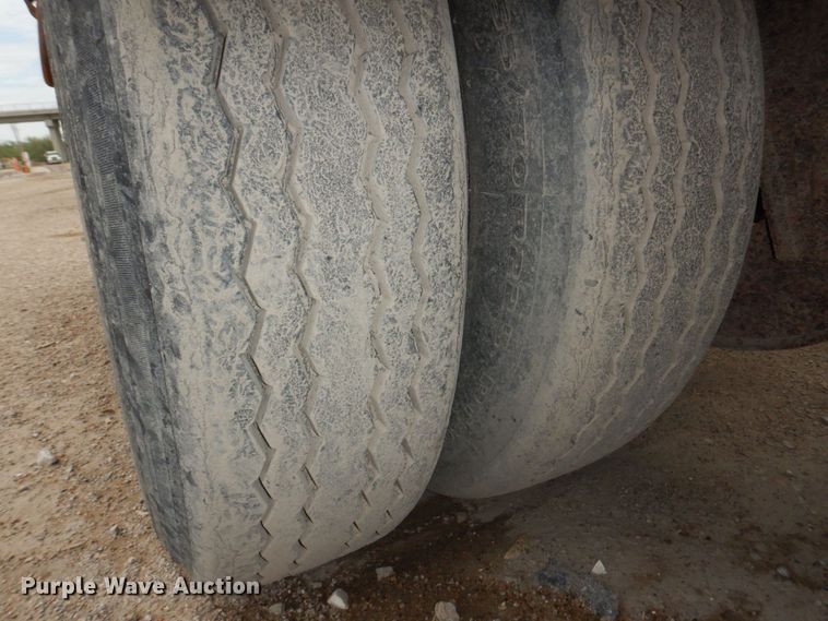 image for item DM2278 1994 Talbert T4DW-50-HRG-RA-1-T1 lowboy equipment trailer