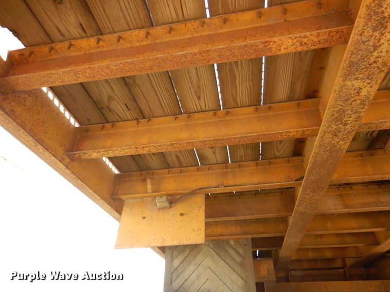 image for item DM2279 2001 Redi Haul R24215TB  tilt deck equipment trailer