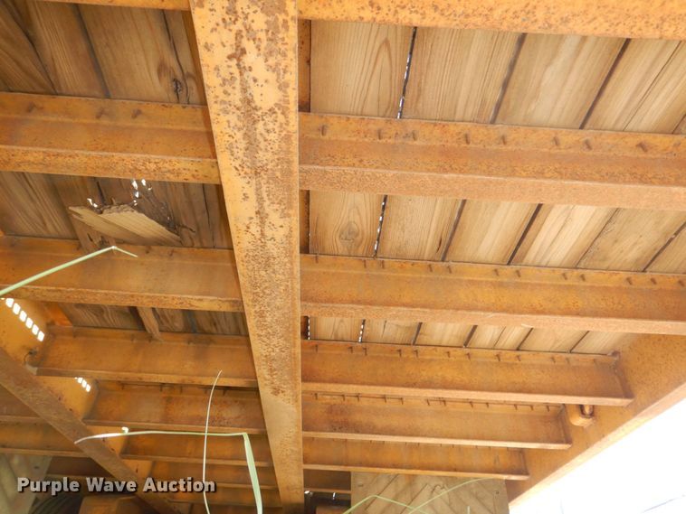 image for item DM2279 2001 Redi Haul R24215TB  tilt deck equipment trailer