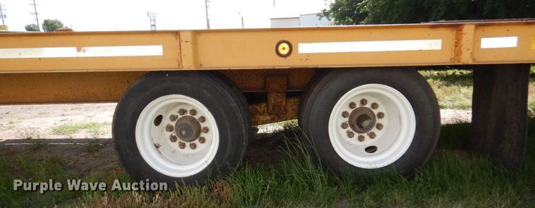 image for item DM2279 2001 Redi Haul R24215TB  tilt deck equipment trailer