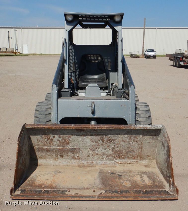 image for item DM2280 1990 Bobcat 843B  skid steer loader
