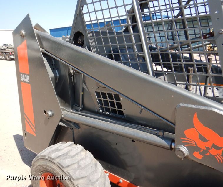 image for item DM2280 1990 Bobcat 843B  skid steer loader