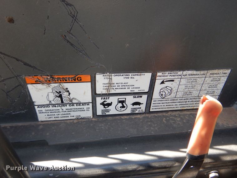 image for item DM2280 1990 Bobcat 843B  skid steer loader