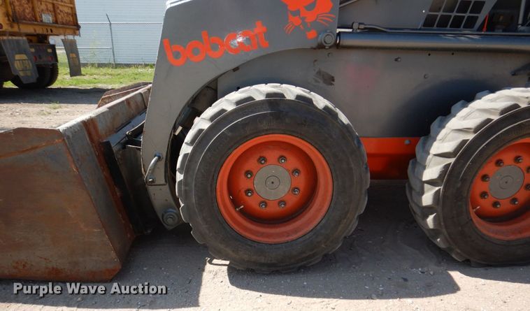 image for item DM2280 1990 Bobcat 843B  skid steer loader