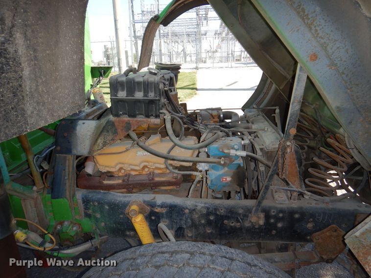 image for item DM2298 1988 Ford CT8000  fuel truck