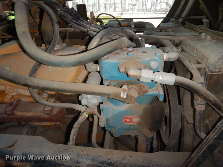 image for item DM2298 1988 Ford CT8000  fuel truck