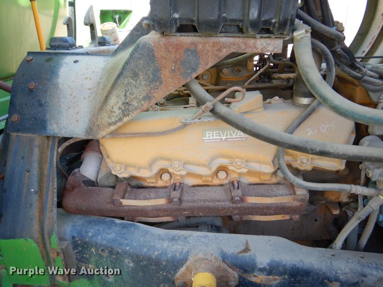 image for item DM2298 1988 Ford CT8000  fuel truck