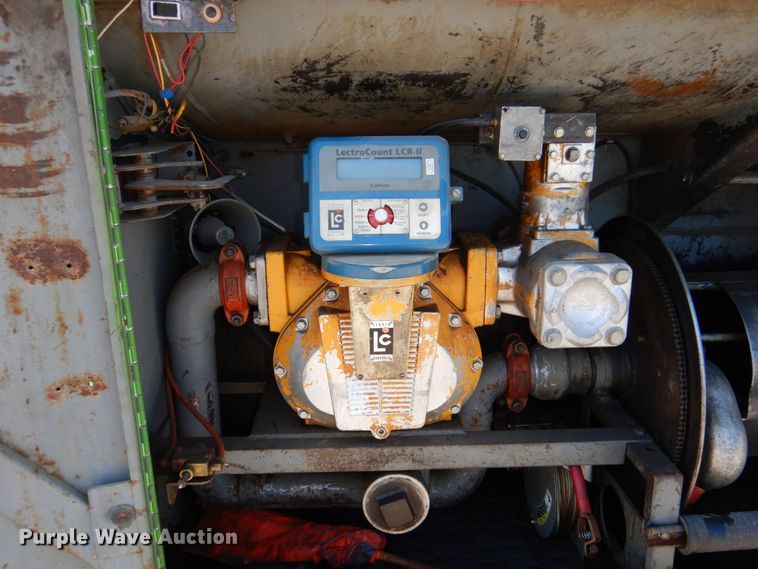 image for item DM2298 1988 Ford CT8000  fuel truck