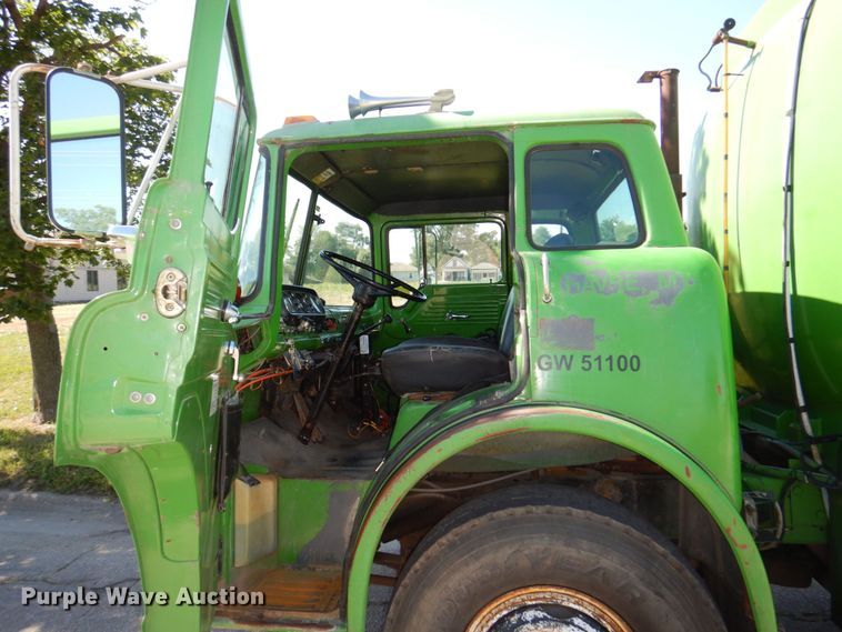 image for item DM2298 1988 Ford CT8000  fuel truck