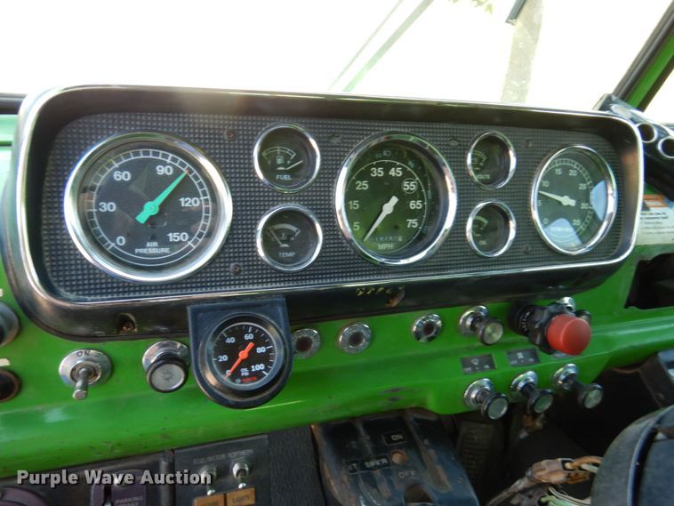 image for item DM2298 1988 Ford CT8000  fuel truck