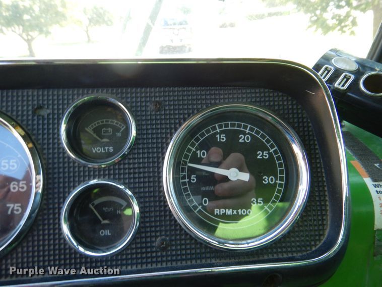 image for item DM2298 1988 Ford CT8000  fuel truck