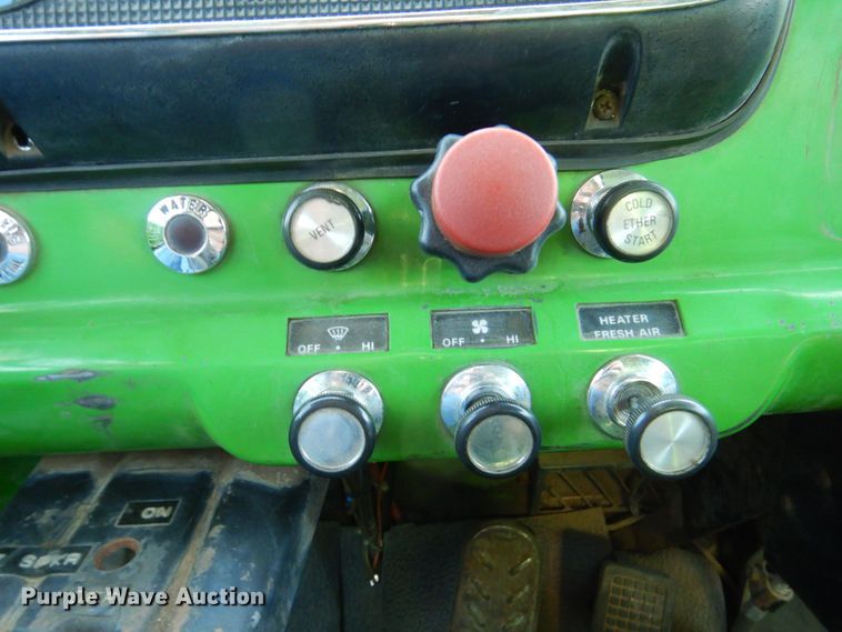 image for item DM2298 1988 Ford CT8000  fuel truck