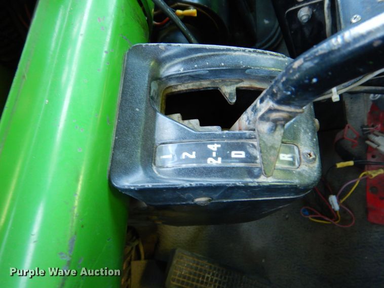 image for item DM2298 1988 Ford CT8000  fuel truck