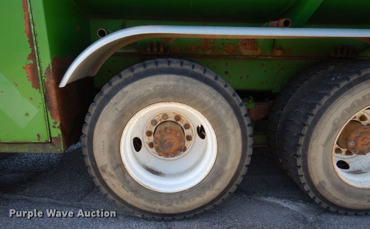 image for item DM2298 1988 Ford CT8000  fuel truck