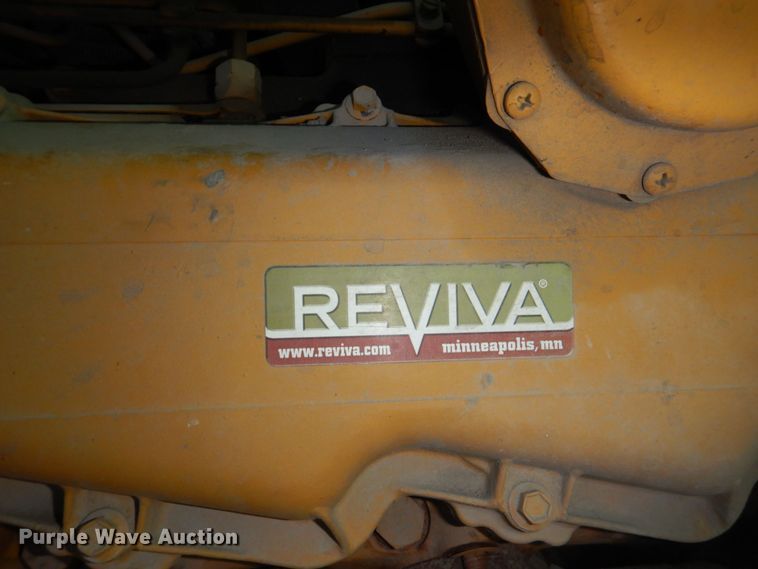 image for item DM2298 1988 Ford CT8000  fuel truck