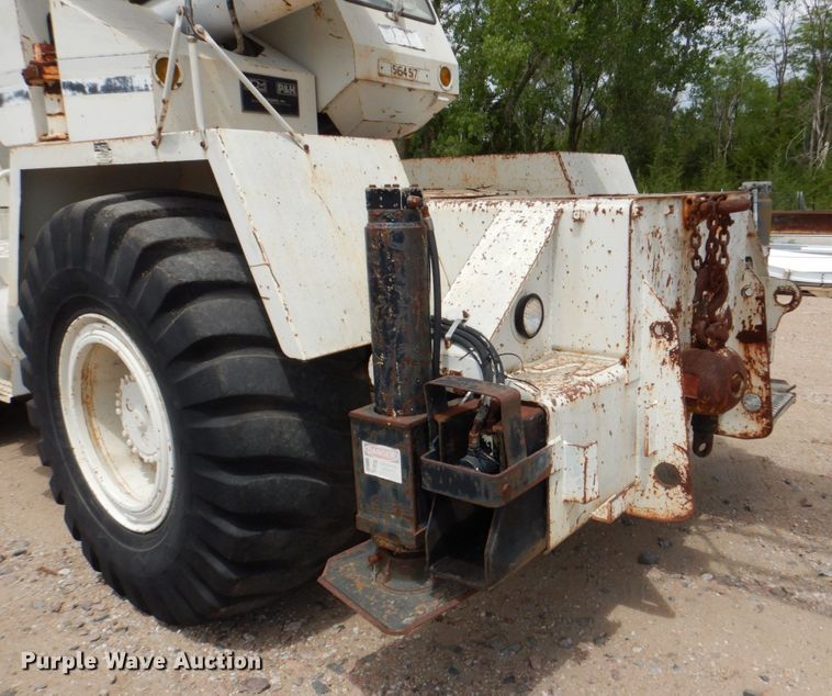 image for item DM2315 1992 P&H Century 128  crane