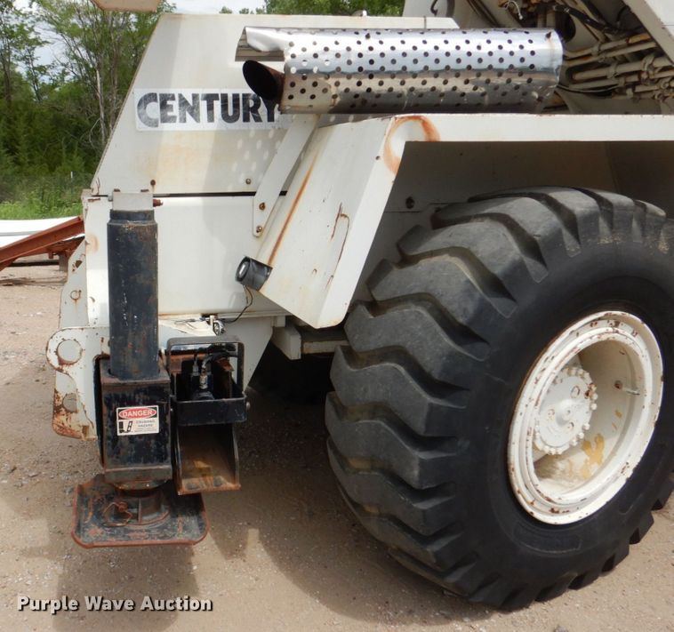 image for item DM2315 1992 P&H Century 128  crane